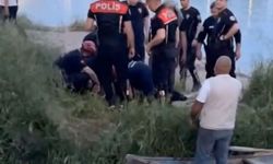 Nehre düşen kadın kurtarıldı