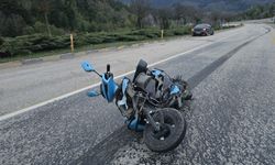 Otomobil ile motosiklet çarpıştı: 1 ölü