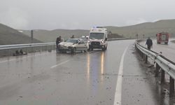 Karayolunda zincirleme trafik kazası: 3 yaralı