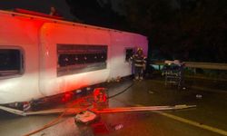 Balıkesir'de yolcu otobüsü devrildi: 3 ölü, 26 yaralı
