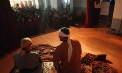 Eskişehir'de 'Bizim Yunus' tiyatro oyunu ilgiyle izlendi