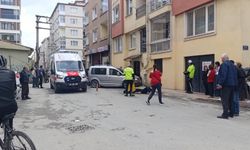 Eskişehir’de araç yayalara çarptı: 2’si ağır 3 yaralı