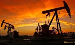 Petrol fiyatları düşüşe geçti