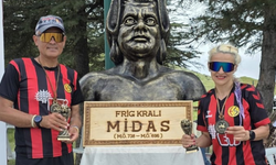 Eskişehirli sporculardan Gordion Yarı Maratonu’nda çifte başarı