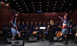 Gençlik Korosu’ndan türkü gecesi: Eskişehir’de sanat dolu konser