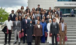 Milletvekili Gürcan, Akademi Anadolu öğrencilerini TBMM’de ağırladı