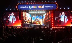 Kültür Yolu Festivali Eskişehir’i sardı: Oğuzhan Koç konserine yoğun ilgi