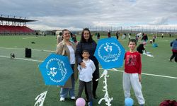 Beylikova'da uçurtmalar gökyüzünü süsledi
