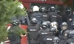 Özgür Özel kendisini 12. kattaki makam odasına kilitledi