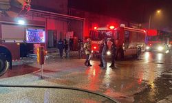 Bursa’da mobilya fabrikası yangını