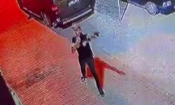 Silahı ateş almayınca panikledi, sonra yeniden ateş açtı... O anlar kamerada