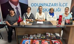 İYİ Parti Odunpazarı'ndan hemşirelere destek: Emeklerinin karşılığı verilmeli