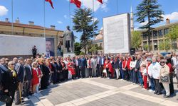 CHP Eskişehir’den 19 Mayıs’ta anlamlı tören: “Cumhuriyeti demokrasiyle büyüteceğiz”