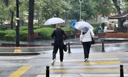 Meteoroloji'den 13 il için sarı alarm: Şiddetli yağış ve fırtına uyarısı!