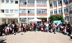 Anadolu Üniversitesi'nde gurur günü: Sevgi ve sabrın mezuniyeti