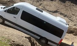 Krater Gölü yolunda mahsur kalan öğrenciler kurtarıldı