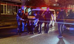 Öfkeli baba, kızını rahatsız eden gencin kulağını kesti