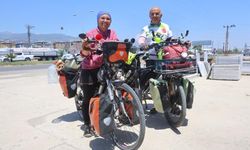Akdeniz sahillerini pedal çevirerek gezen çift 27 gün sonra Hatay'a ulaştı