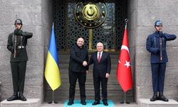 Bakan Güler, Ukrayna Milli Güvenlik ve Savunma Konseyi Sekreteri Umerov ile bir araya geldi
