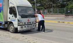Kalabak su kamyonunun çarptığı 9 yaşındaki çocuk ağır yaralandı