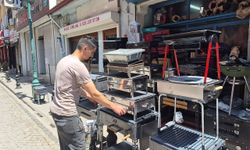 30 yıldır soba, mangal ve barbekü üretimi yapıyor