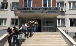 Diyarbakır’da silahlı suç örgütü şebekesi çökertildi: 40 gözaltı