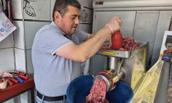 Eskişehirli kasaptan tavuk tüketenlere önemli uyarı: Zehirlenmeye dikkat!