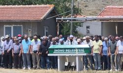 Eskişehir'de 5 kişiyi bıçaklayıp cezaevinde canına kıyan Arda Küçükyetim defnedildi