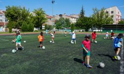 Eskişehir'de yaz sporu zamanı: Büyükşehir Belediyesi spor eğitim kayıtları başlıyor