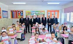 Eskişehir'de 147 bin öğrenci karne heyecanı yaşadı