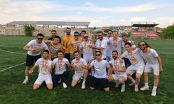 Sütlücespor kupasını aldı