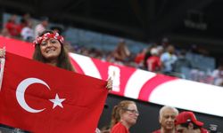 Türkiye - ABD maçını stadyumda 70 bin 492 taraftar takip etti