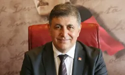 İzmir Büyükşehir Belediye Başkanı Cemil Tugay CHP'den istifa etti