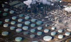Hürmüz krizi enerji piyasasını vurdu: ABD petrol stokları 2004’ten bu yana en düşük seviyede