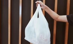 İran savaşı Japonya’yı vurdu: Plastik poşet krizi büyüyor