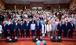 TÜGVA Eskişehir yaz okulu tanıtıldı: Dönmez’den gençlere “Dijital Bağımlılık” uyarısı