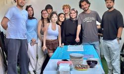 ÇYDD Eskişehir Şubesi mezun öğrenciler için pasta kesti
