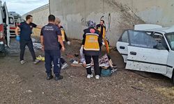 Kavşakta feci kaza: 3 ölü, 2 ağır yaralı