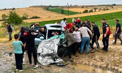 Üç araç çarpıştı: 1 ölü, 5 yaralı