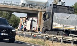 Eskişehir'de arıza yapan kamyonete çarpıp kaçtı: 1 yaralı
