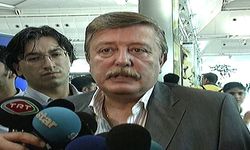 Ünlü gazeteci hayatını kaybetti