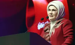 Emine Erdoğan: "15 Temmuz, vatan toprağında yükselen direnişin, sarsılmaz bir cesaretin adıdır"