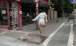 Bu kaldırımdaki hasar yayalar için düşme riski oluşturuyor