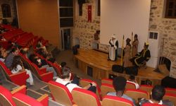 Nasrettin Hoca’nın memleketinde "Timur'un Filleri" sahnelendi