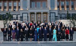 NATO liderleri Külliye'de aile fotoğrafında buluştu