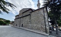 Eskişehir'de kıblesi milim şaşmayan tarihi cami dikkat çekiyor