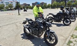 Eskişehirli motosiklet eğitmeni uyardı: “Yaz kış ekipmanınızı kullanın”