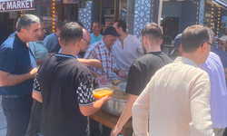Odunpazarı esnafından geleneksel aşure ikramı