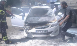 Eskişehir yolunda seyir halindeki otomobil alevlere teslim oldu