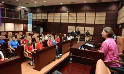 Başkan Ünlüce, şampiyon sporcuları ağırladı
